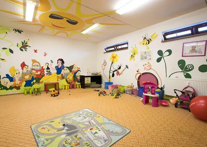 Feel Tatras View Apartment Next To Black Stork Golf Apartment *